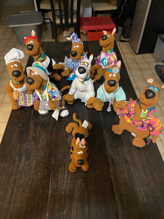 Applause Other - Scooby-Doo Plush Toy - Brown Scooby-Doo Stuffed Animal